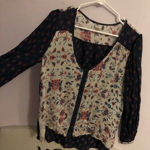 ⚡️⚡️URBAN OUTFITTERS TOP⚡️⚡️